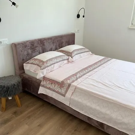 Apartment Kaja *